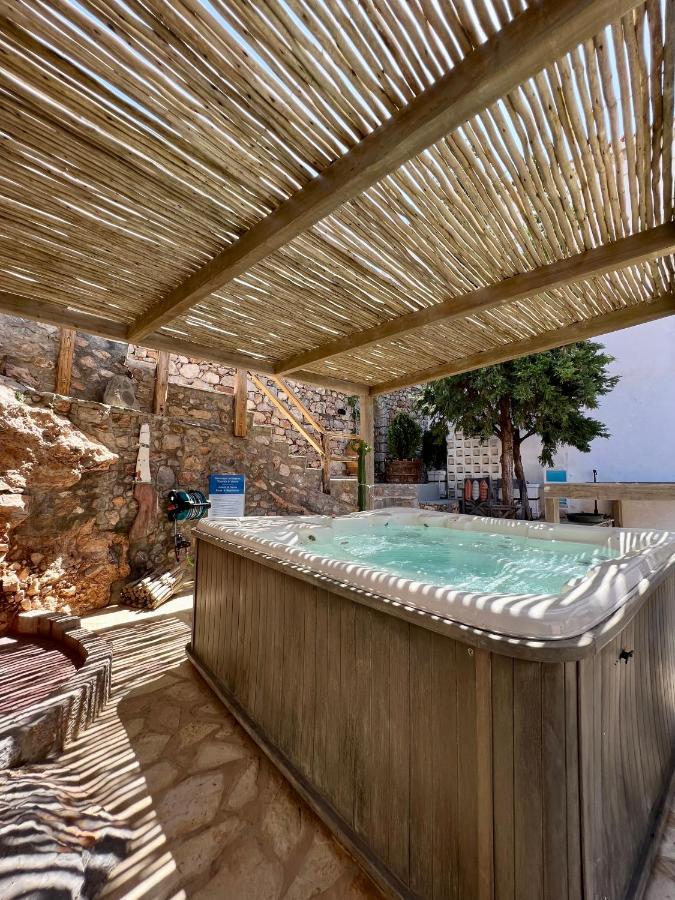 Portadelmare Deluxe Suites Hydra  Luaran gambar